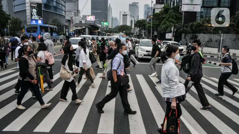 Bank Dunia: Kelas Menengah Indonesia Menyusut Hampir Separuh