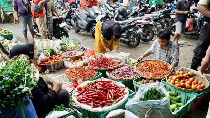 Harga Pangan Hari Ini 7 Juni 2026: Cabai Rawit Merah Tembus Rp 75.700 per Kg