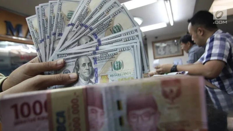 Rupiah Menguat 18.036 terhadap Dolar AS Jelang Akhir Pekan